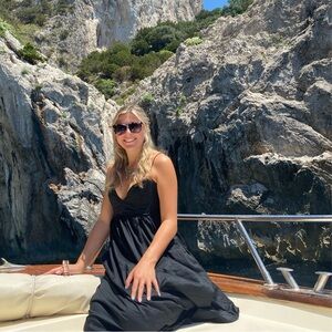 Meet your Posher, Lydia